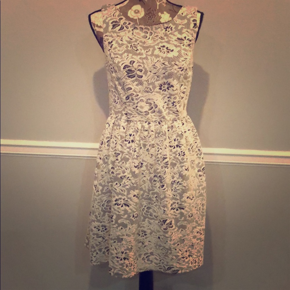 Ivory, grey, black dress size 7/8